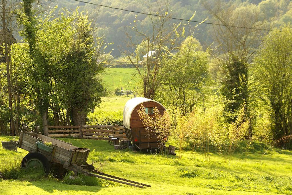 Le Refuge Du Clos Du Moulin Brionne Exterior photo